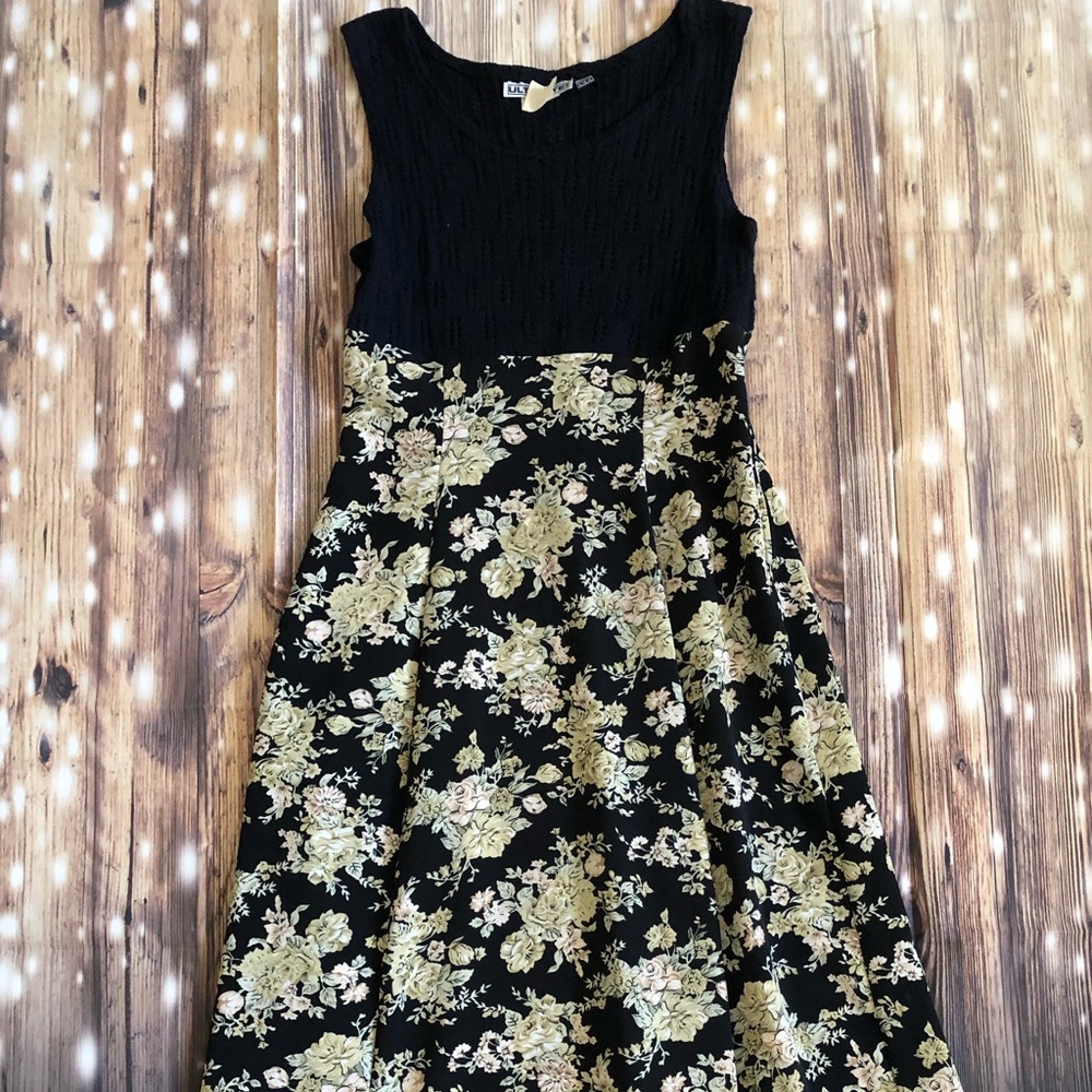 Ultimate vintage maxi dress